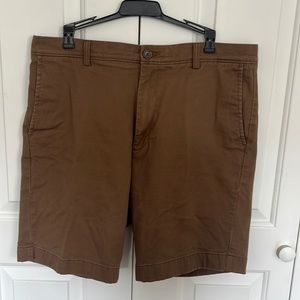 Rounder & York Brushed Twill Shorts